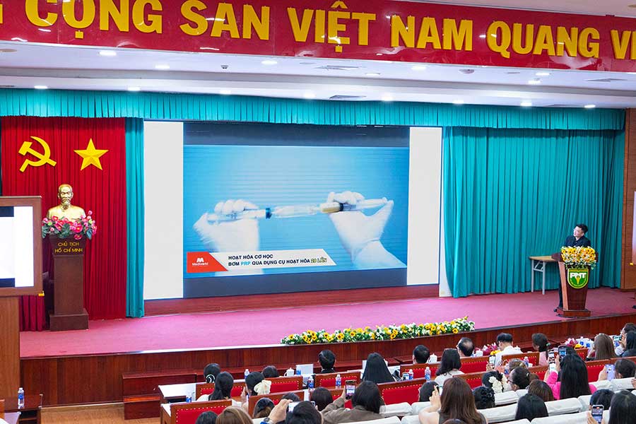 Đại học Y khoa Phạm Ngọc Thạch | Hội thảo khoa học về PRP Activator - PRF trong Da liễu & Thẩm mỹ - 17