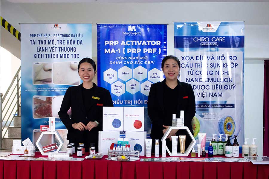 Đại học Y khoa Phạm Ngọc Thạch | Hội thảo khoa học về PRP Activator - PRF trong Da liễu & Thẩm mỹ - 4